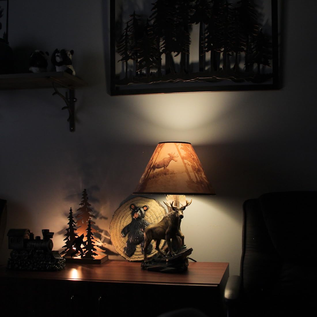 North American Bull Moose Table Lamp with a 12-Inch Diameter Forest Print Shade- Wildlife Decor - Perfect for Living Rooms, Cabins, and Bedrooms - 20 Inches Tall
