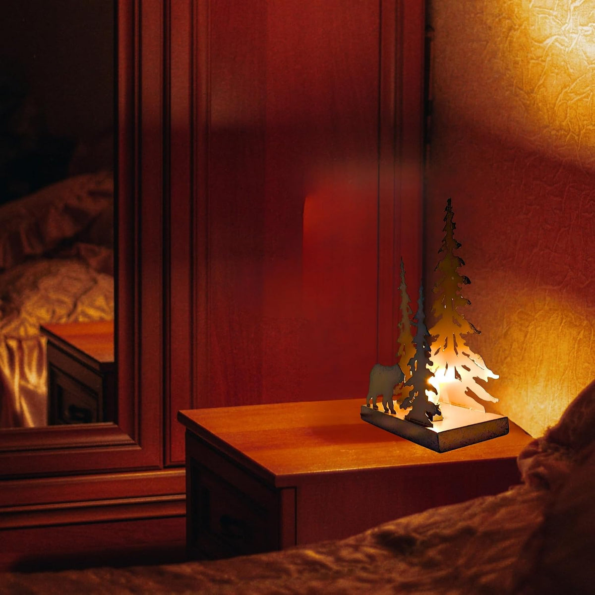 Rustic Metal Bear Silhouette Table Lamp – Forest-Inspired Night Light for Cabin, Lodge, and Woodland Décor